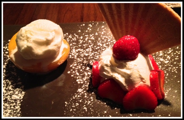 Strawberries creamand coconut ice cream and peach