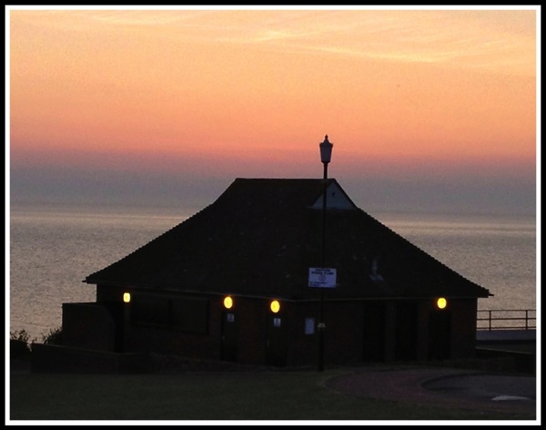 Suset sea front building