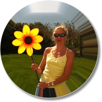 Sarah Sunflower Rounded