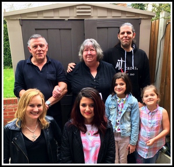 Me, Eileen (step mum), my Dad, Sarah, Saira, Saffy & Taylor 1.jpg