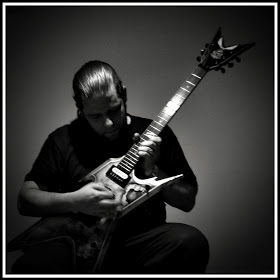 Me playing my Dean Razorback Rust USA