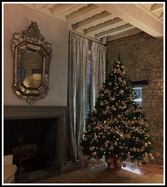 Christmas Tree in the lobby of the Hotel Brunelleschi