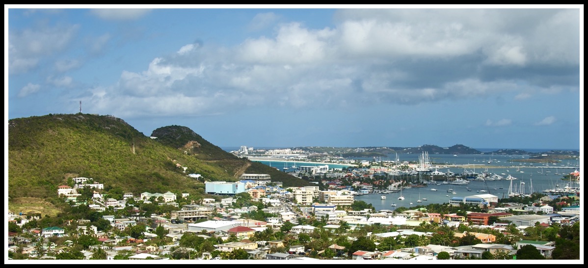 St Maarten Bay