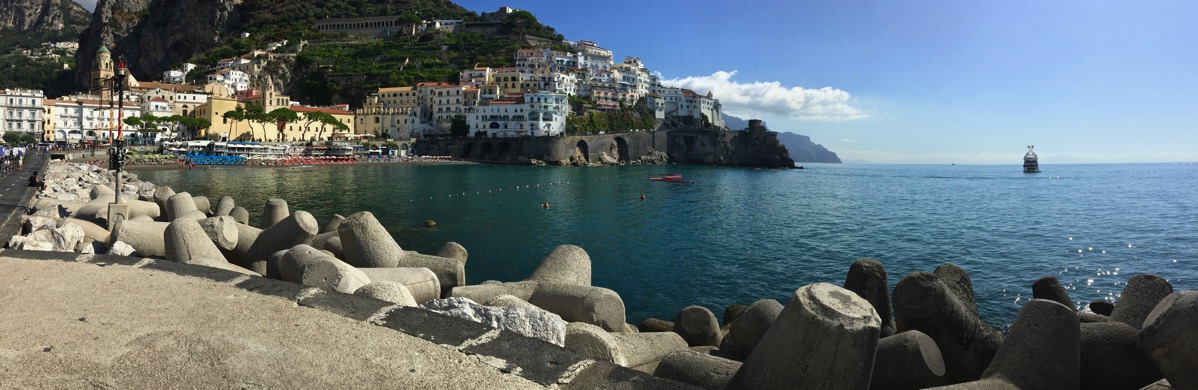 Sarah panorama of the Amalfi sea, road and mountains in the background